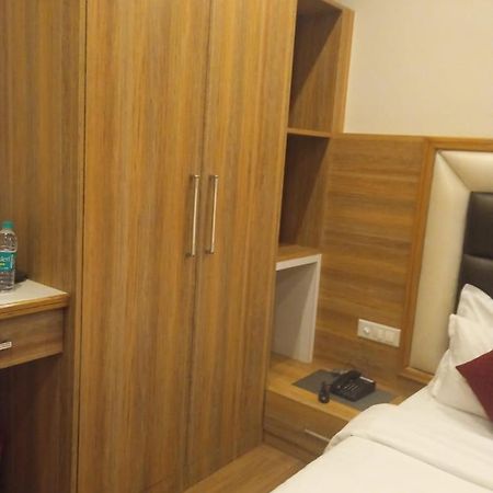 Hotel President Bharwain Εξωτερικό φωτογραφία